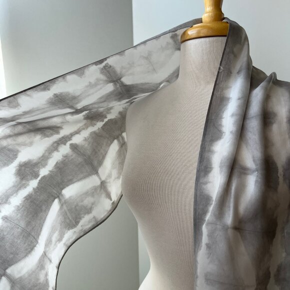 100% Silk Artist Made Natural Resist Dye Shibori Scarf NWT - Picture 3 of 5